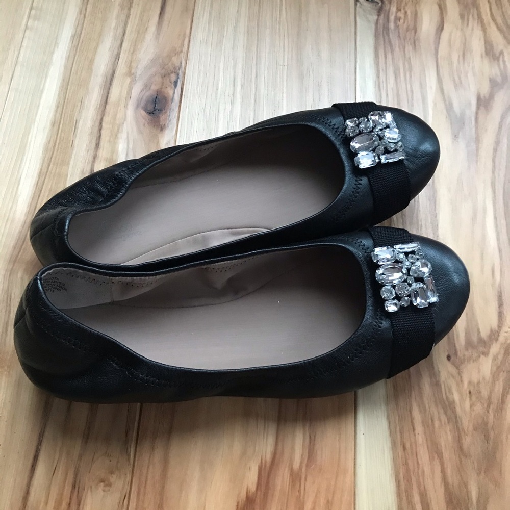 Shoes with stones